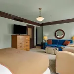 Arctic Club Hotel