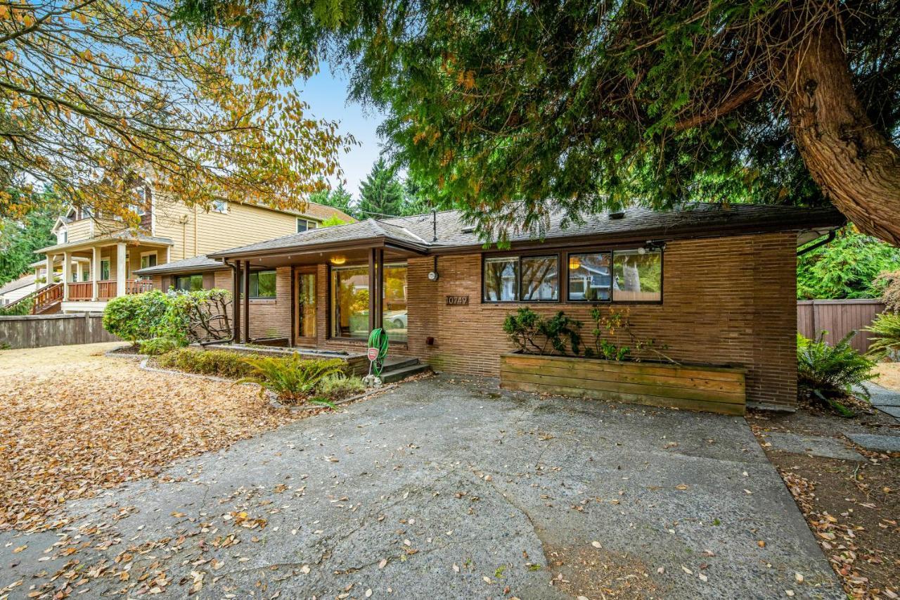 Victory Heights Retreat Holiday home