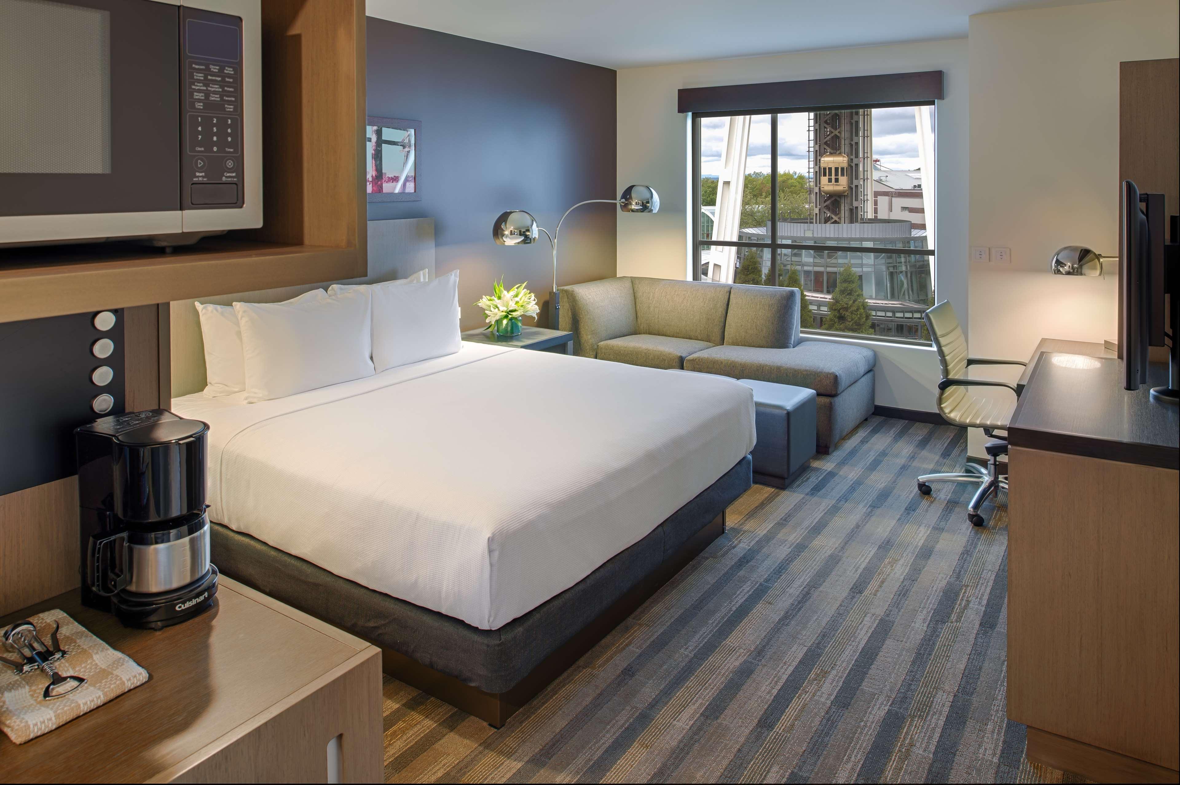 Hotel Hyatt House Downtown 3*
