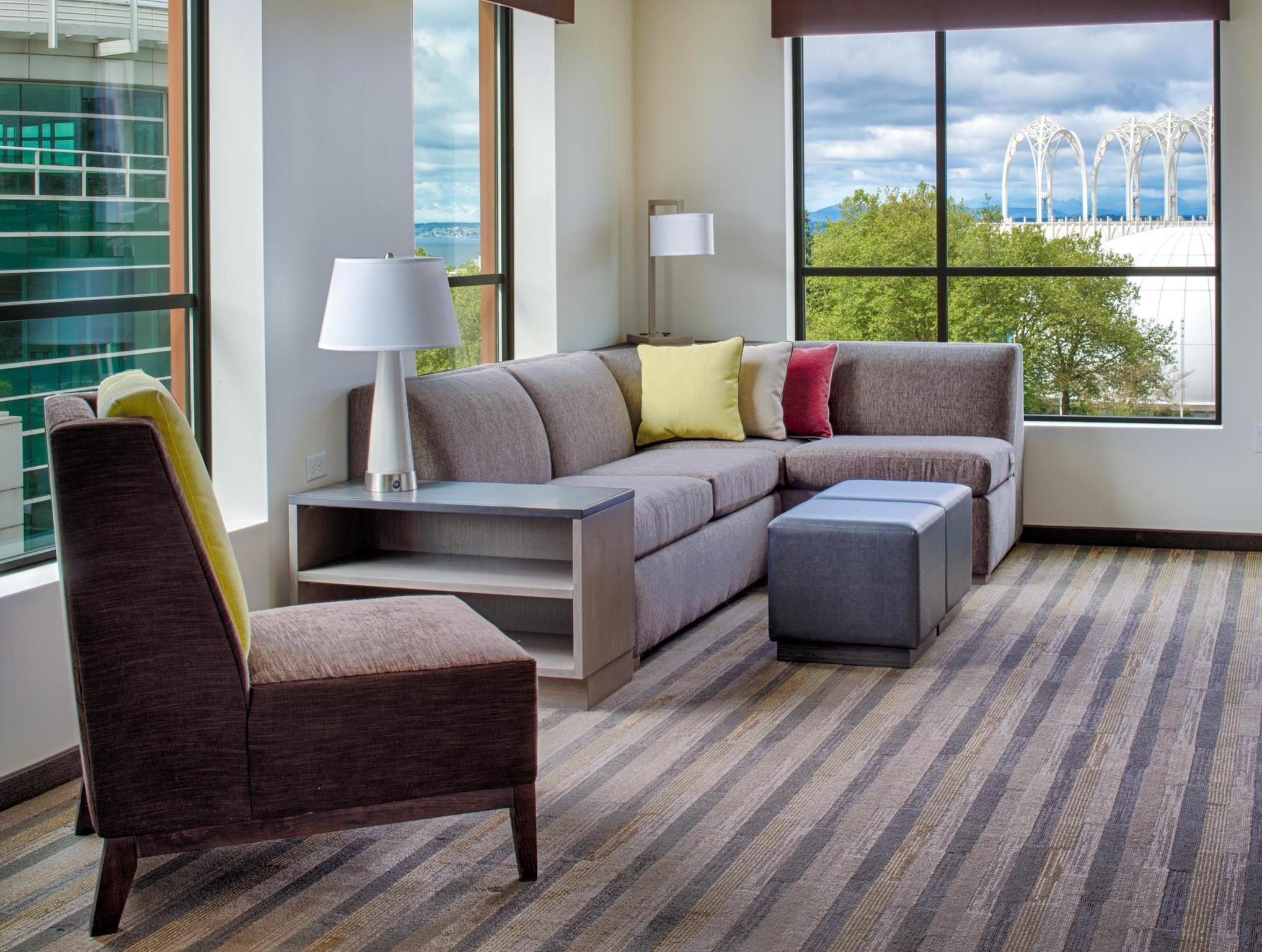 Hyatt House Downtown Hotel