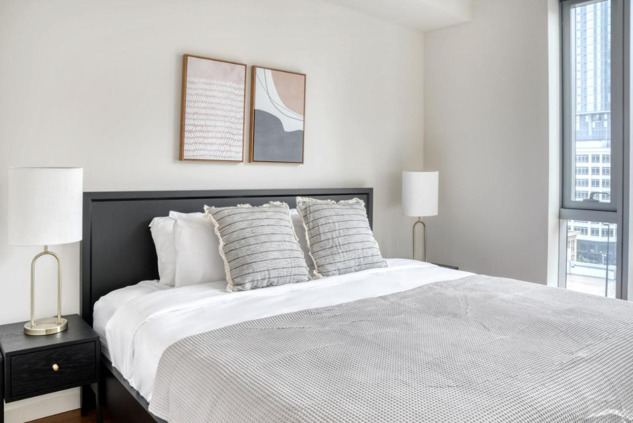 Apartment Downtown 2br W Gym Wd Bbq Nr Dining Shops Sea-406 Seattle