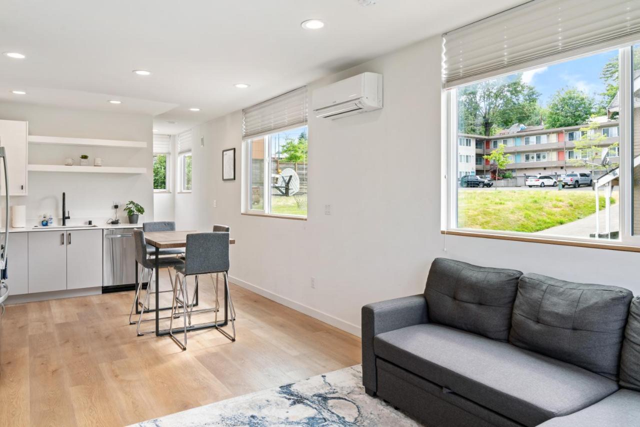 Modern Two Story Townhouse Near Light Rail
