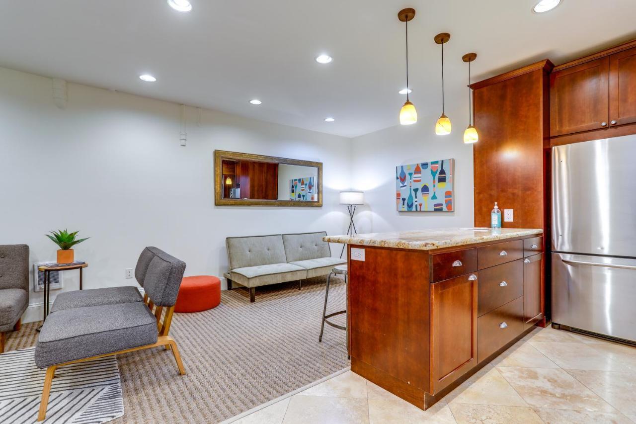 With Parking, Near Space Needle! Apartment