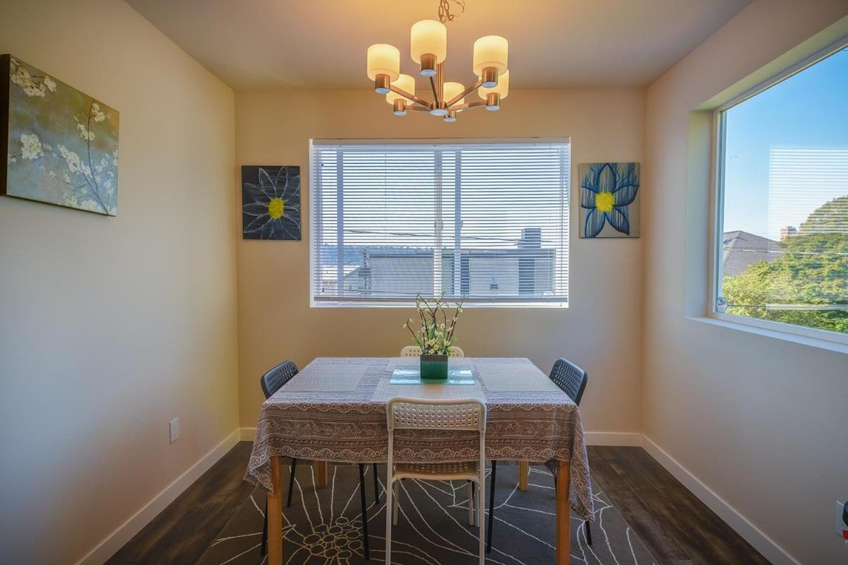 Urban Village - Vashon1 - Roof View Deck * Seattle