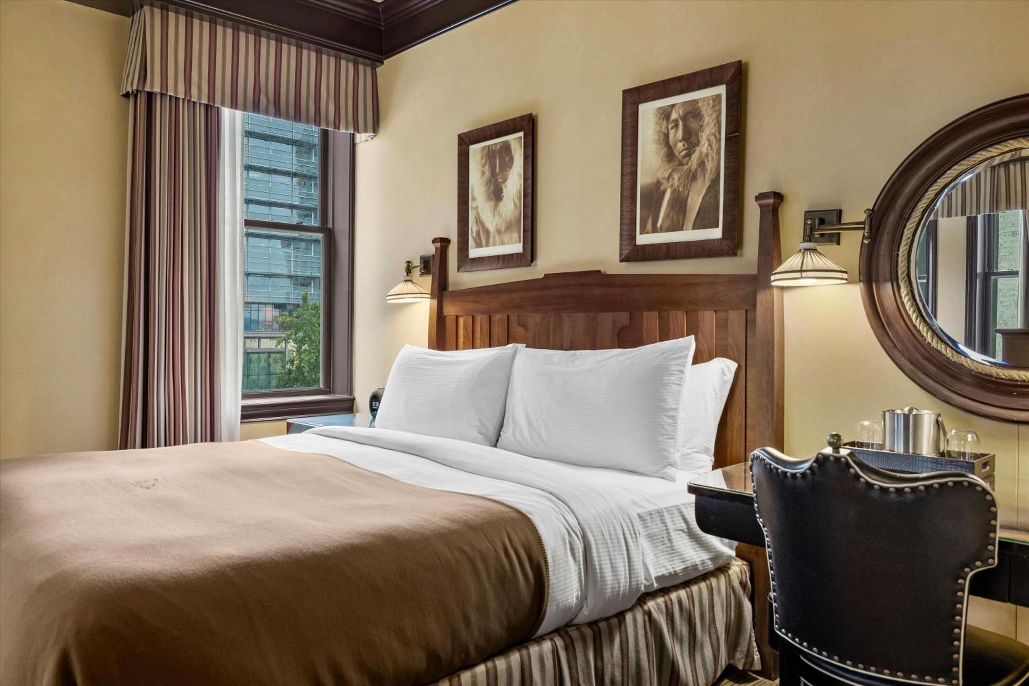 Hotel Arctic Club Seattle