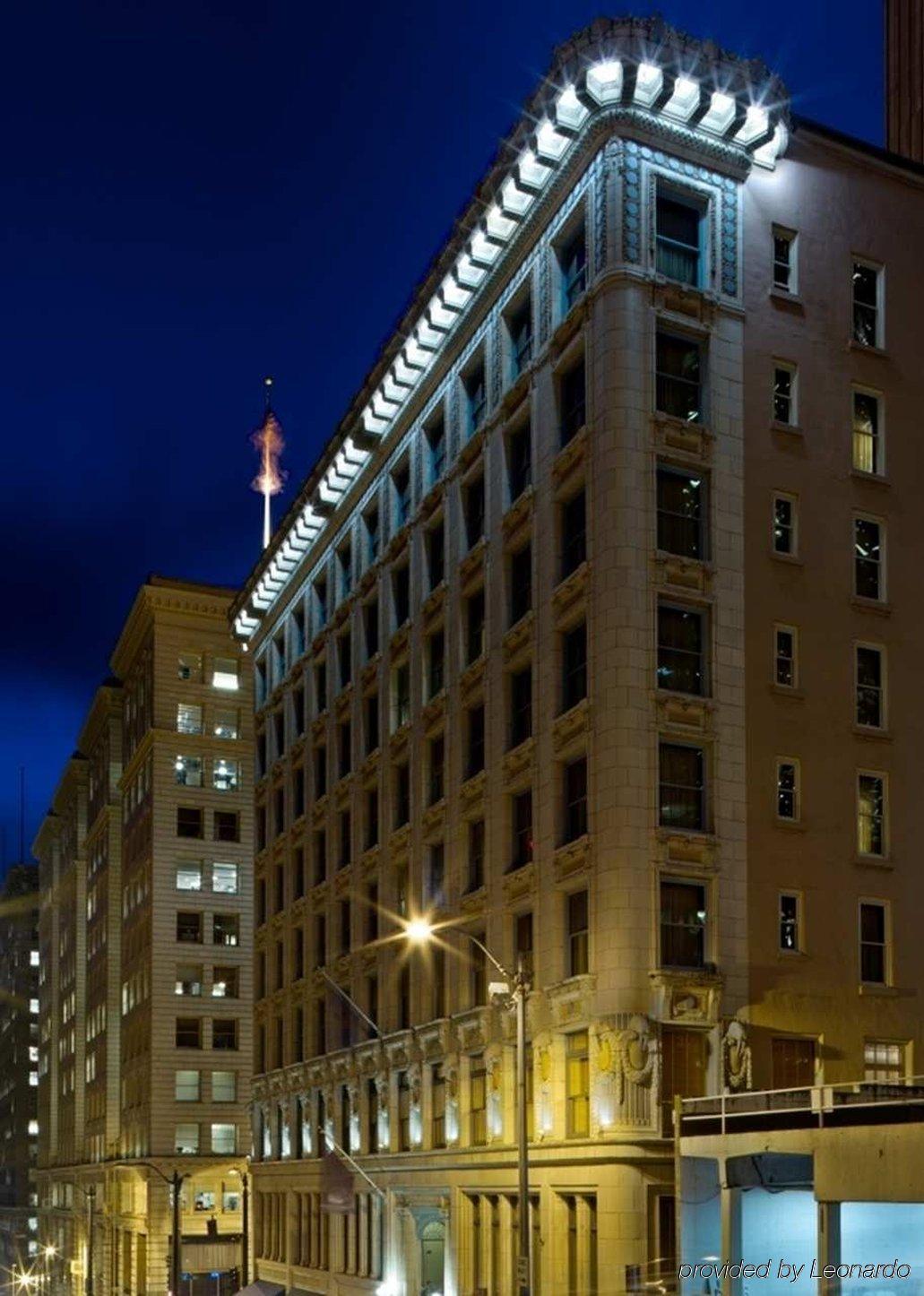 Arctic Club Hotel 4*