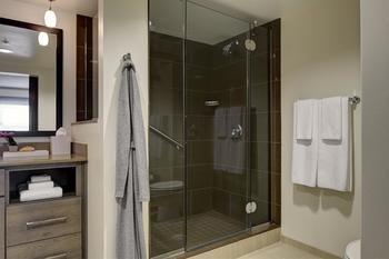 Hyatt House Downtown Hotel 3*