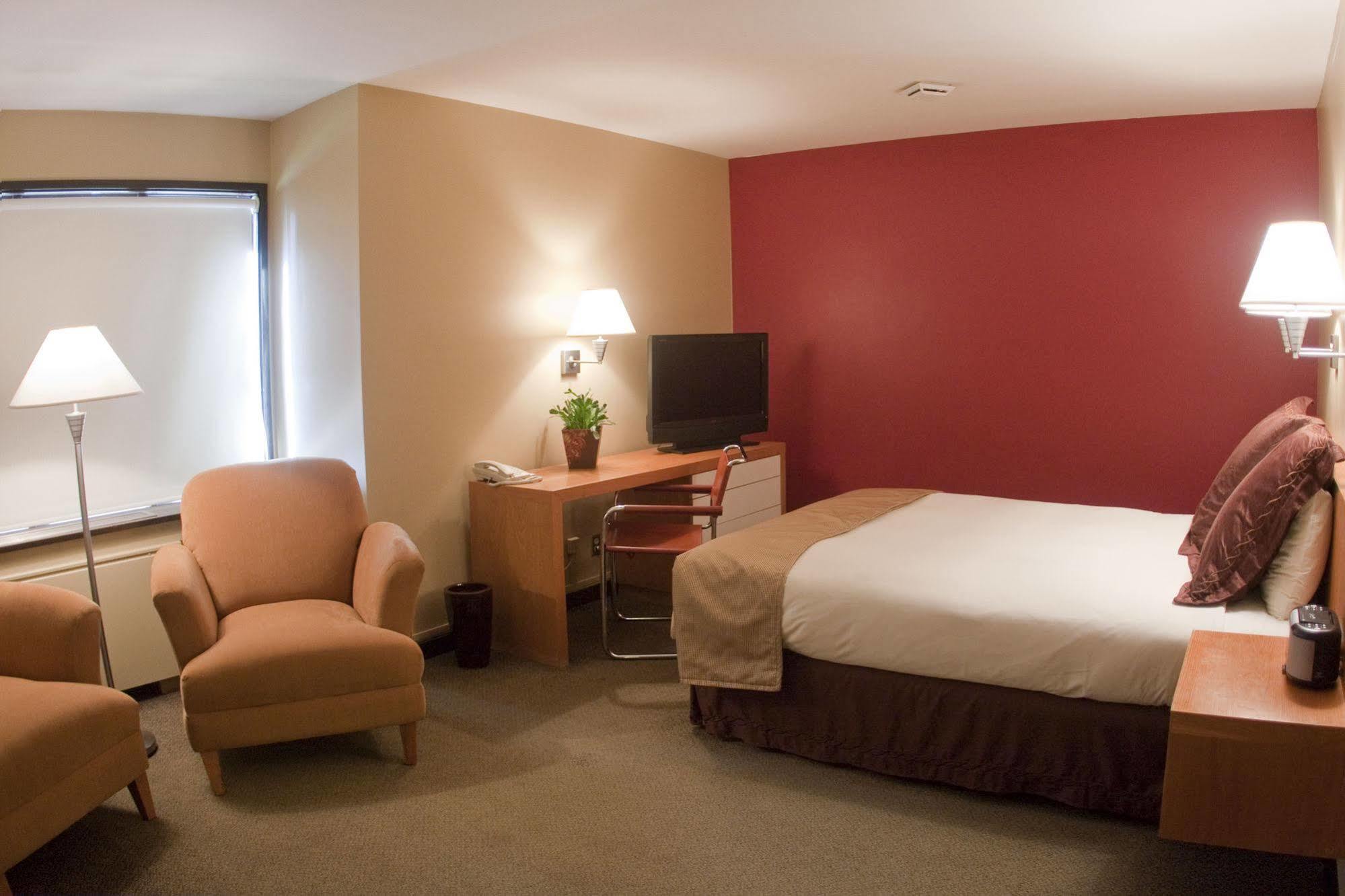 Talaris Conference Center 3*