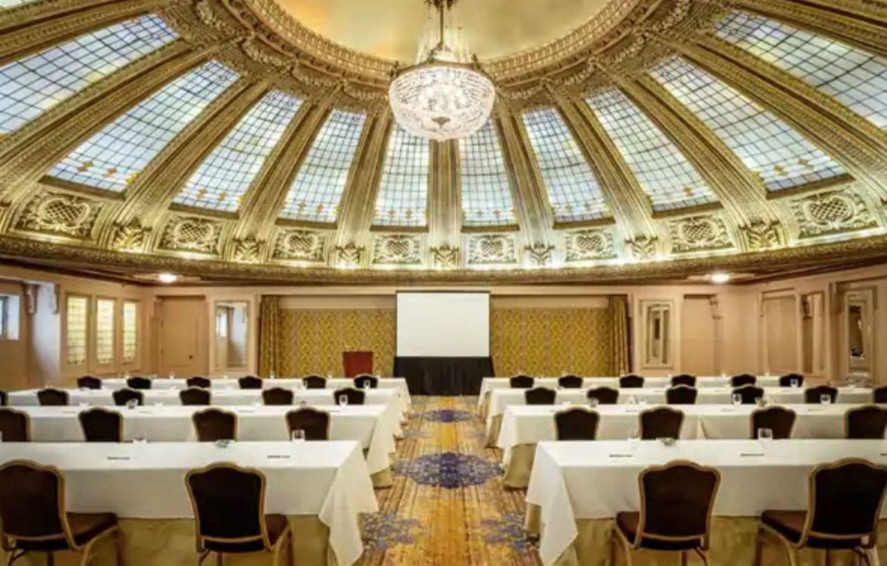 Arctic Club Hotel 4*