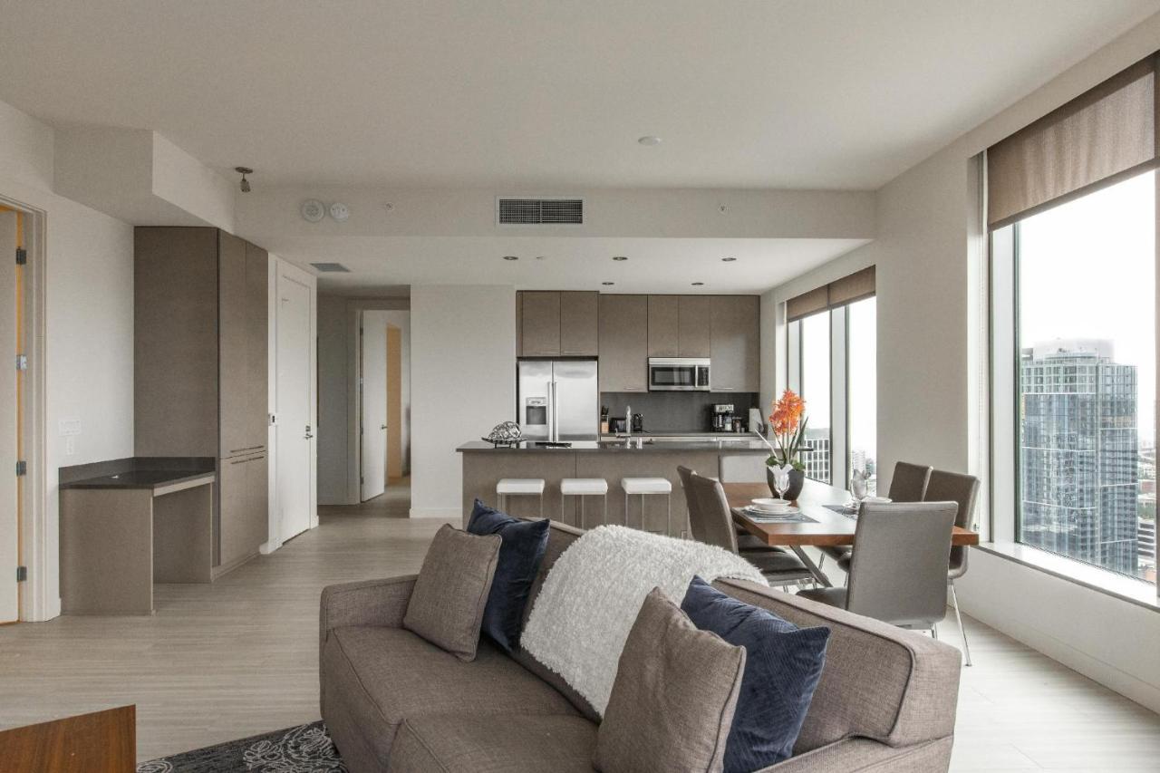 Pike And Pine Apartments