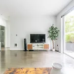 One Bedroom Luxury Apartment