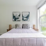 One Bedroom Luxury Apartment