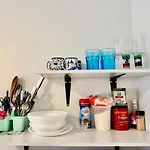 Micro Studio Apartment In University District- 10 Mins Walk To University Of Wa