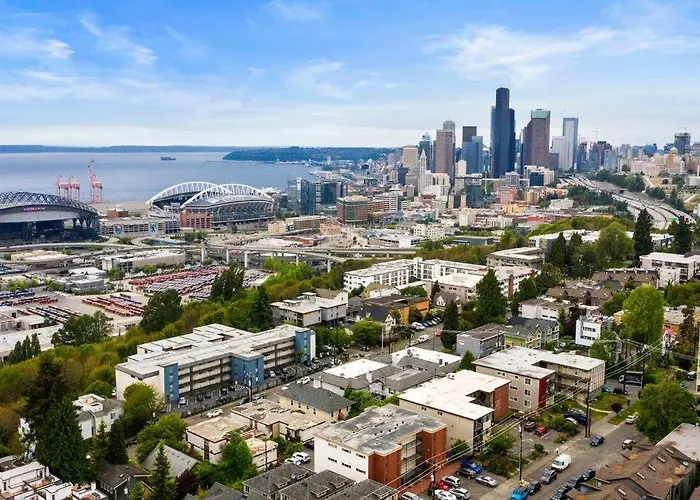 Seattle Cloud 2Br Prime Location