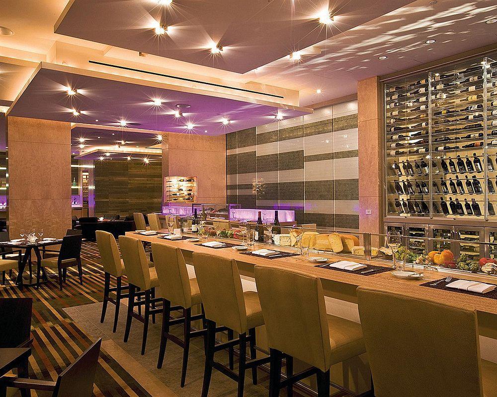 Four Seasons Hotel 5*