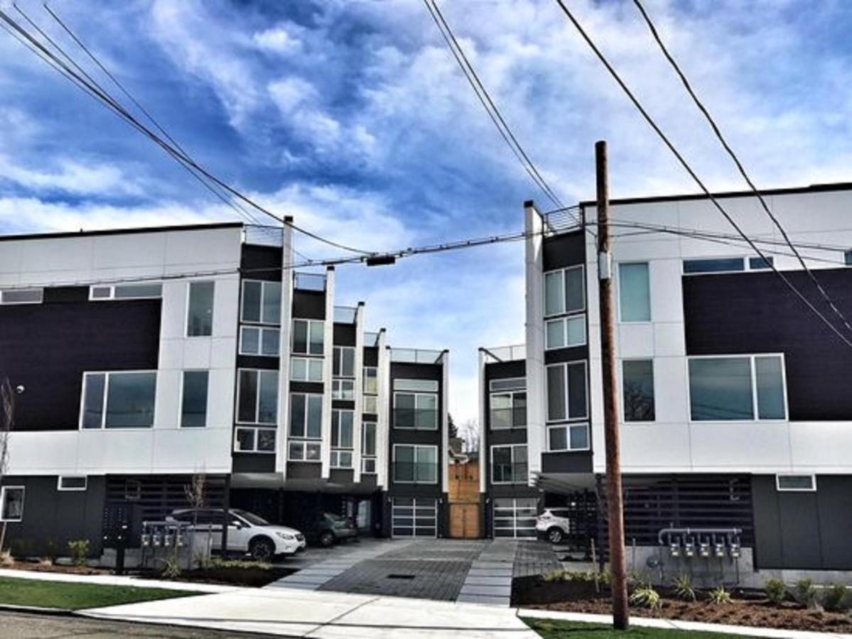 Apartment Modern Townhome In Seattle's District With Rooftop