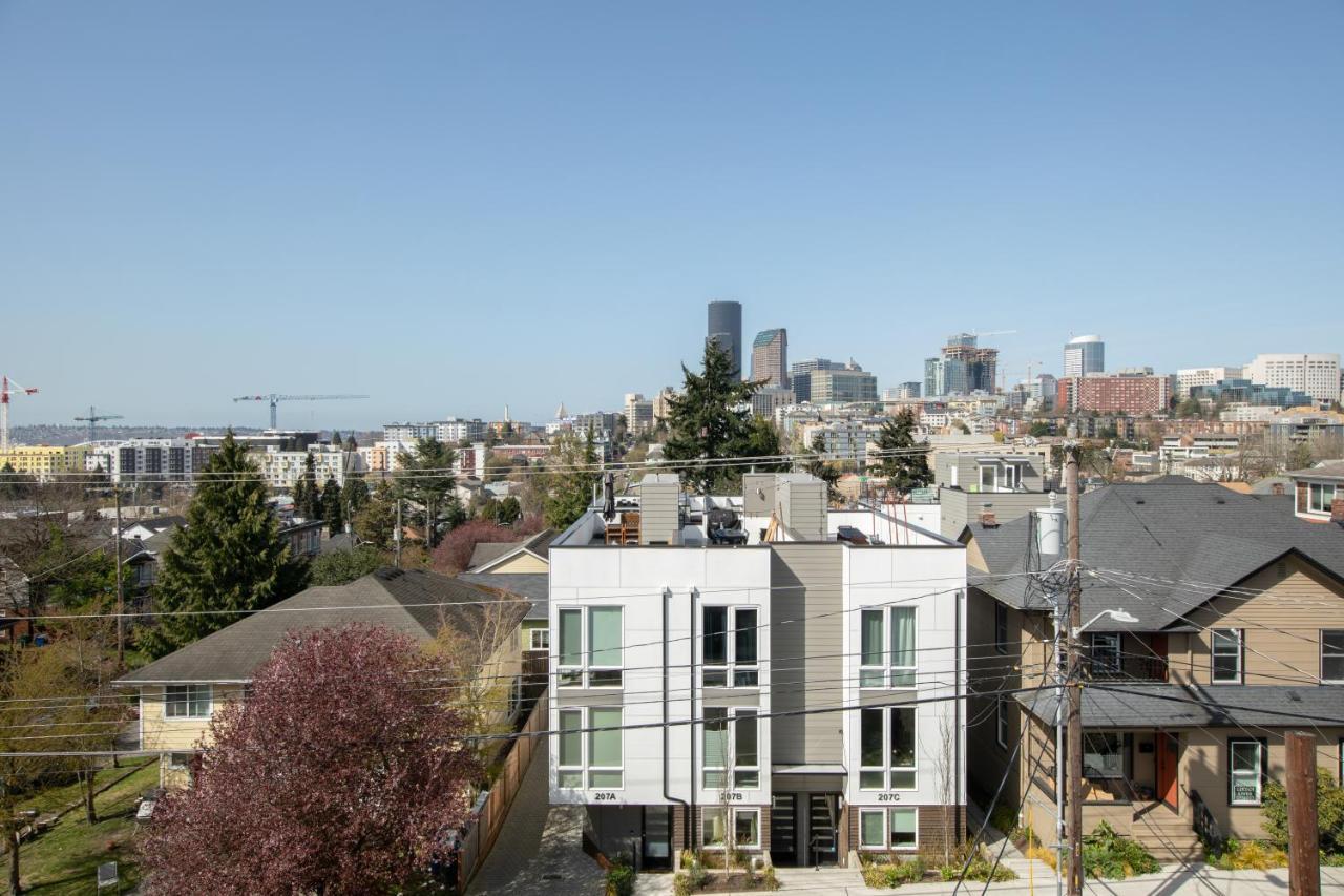 Apartment Modern Townhome In Seattle's District With Rooftop Seattle