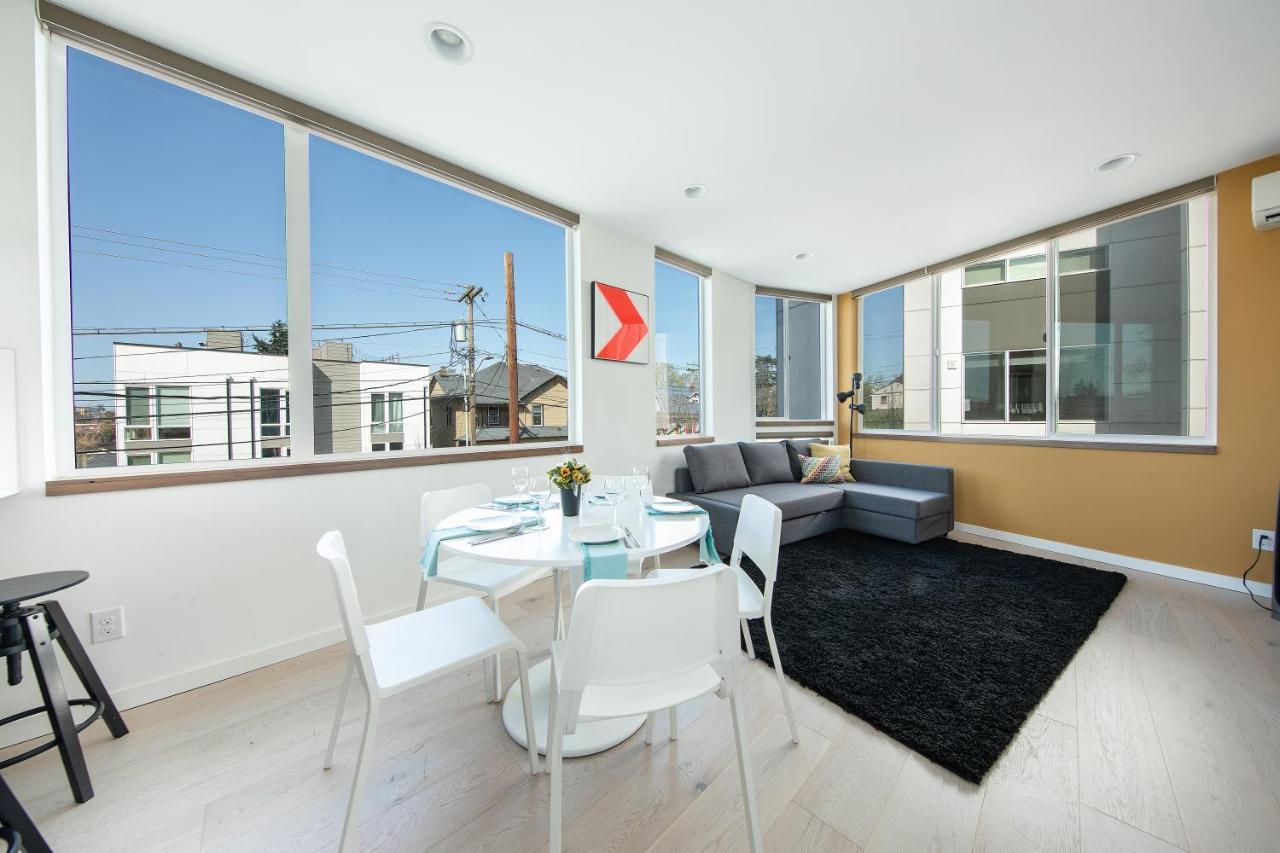 Apartment Modern Townhome In Seattle's District With Rooftop *