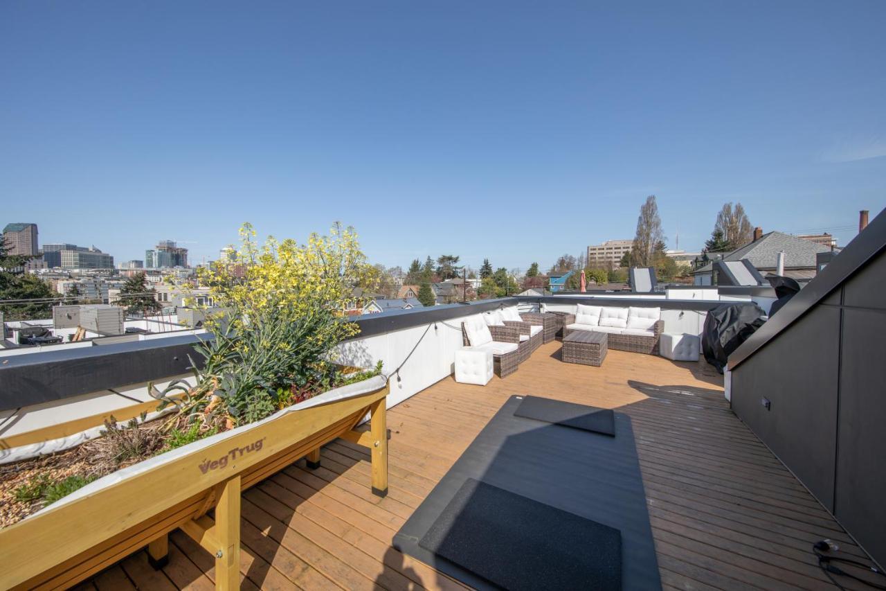 Modern Townhome In Seattle's District With Rooftop * Seattle