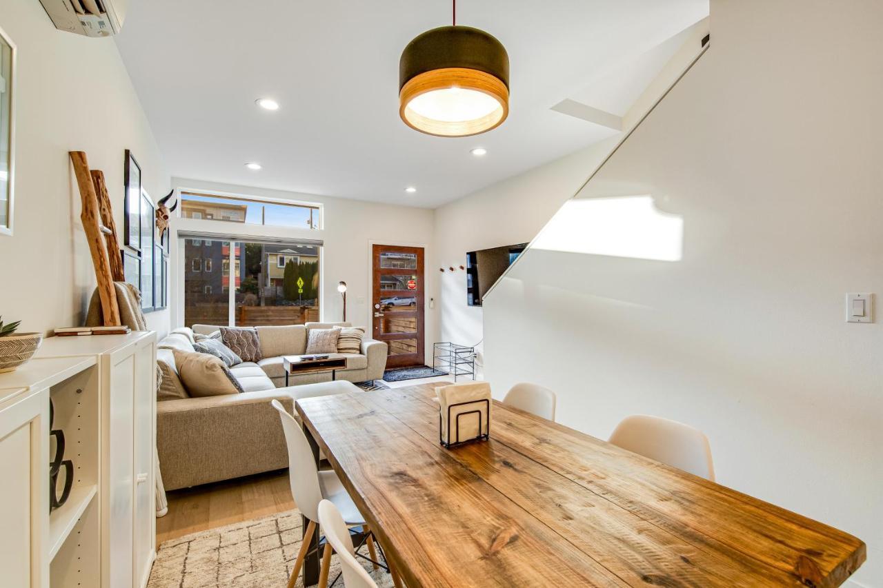 Holiday home Fairmount House