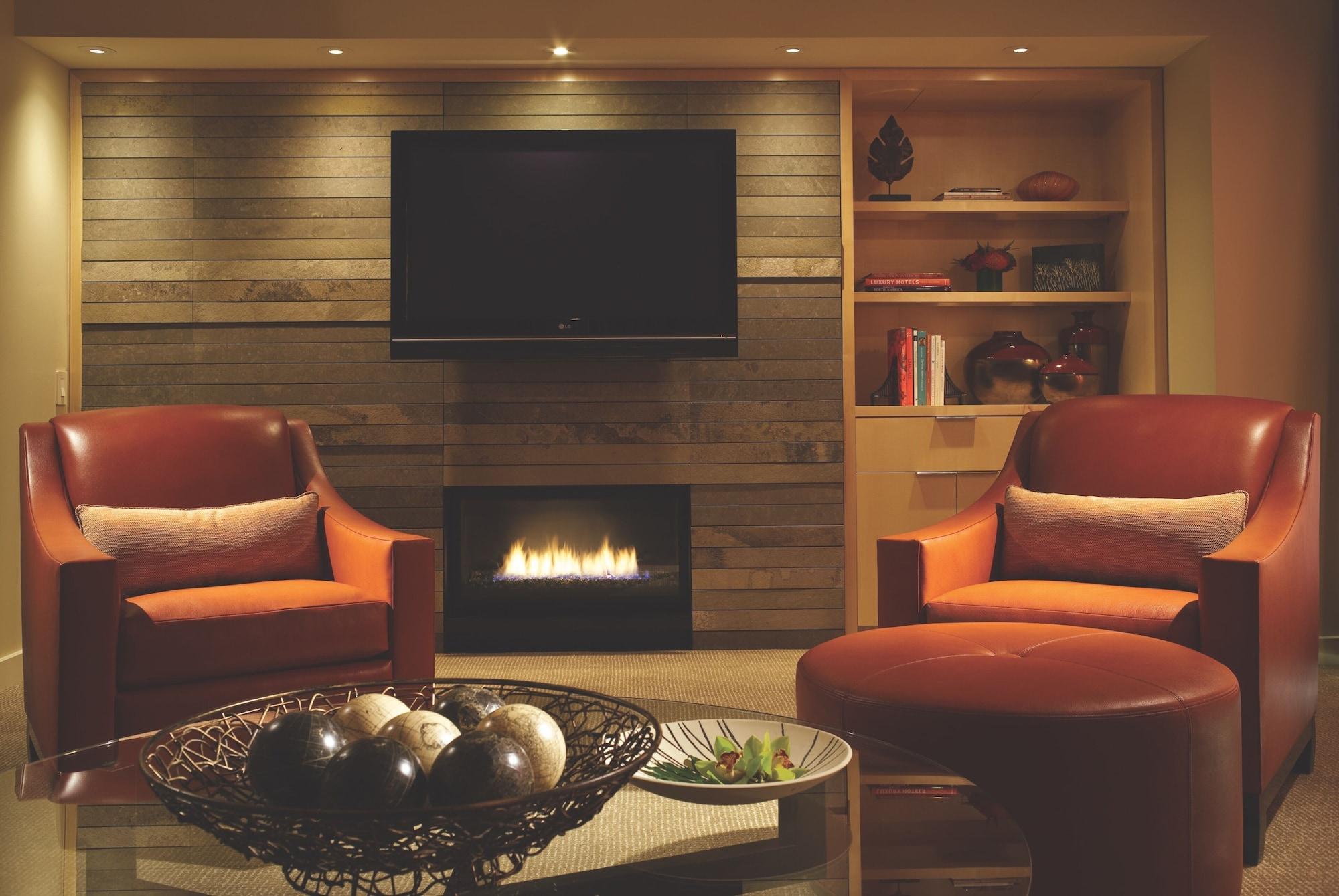 Four Seasons Hotel 5*