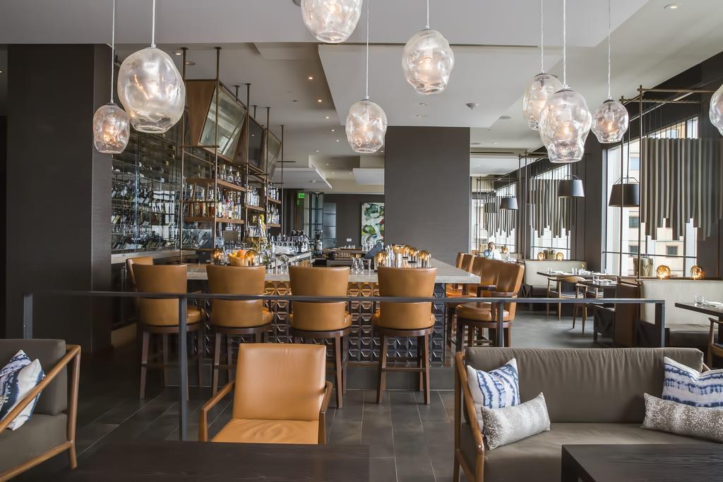 Four Seasons 5*