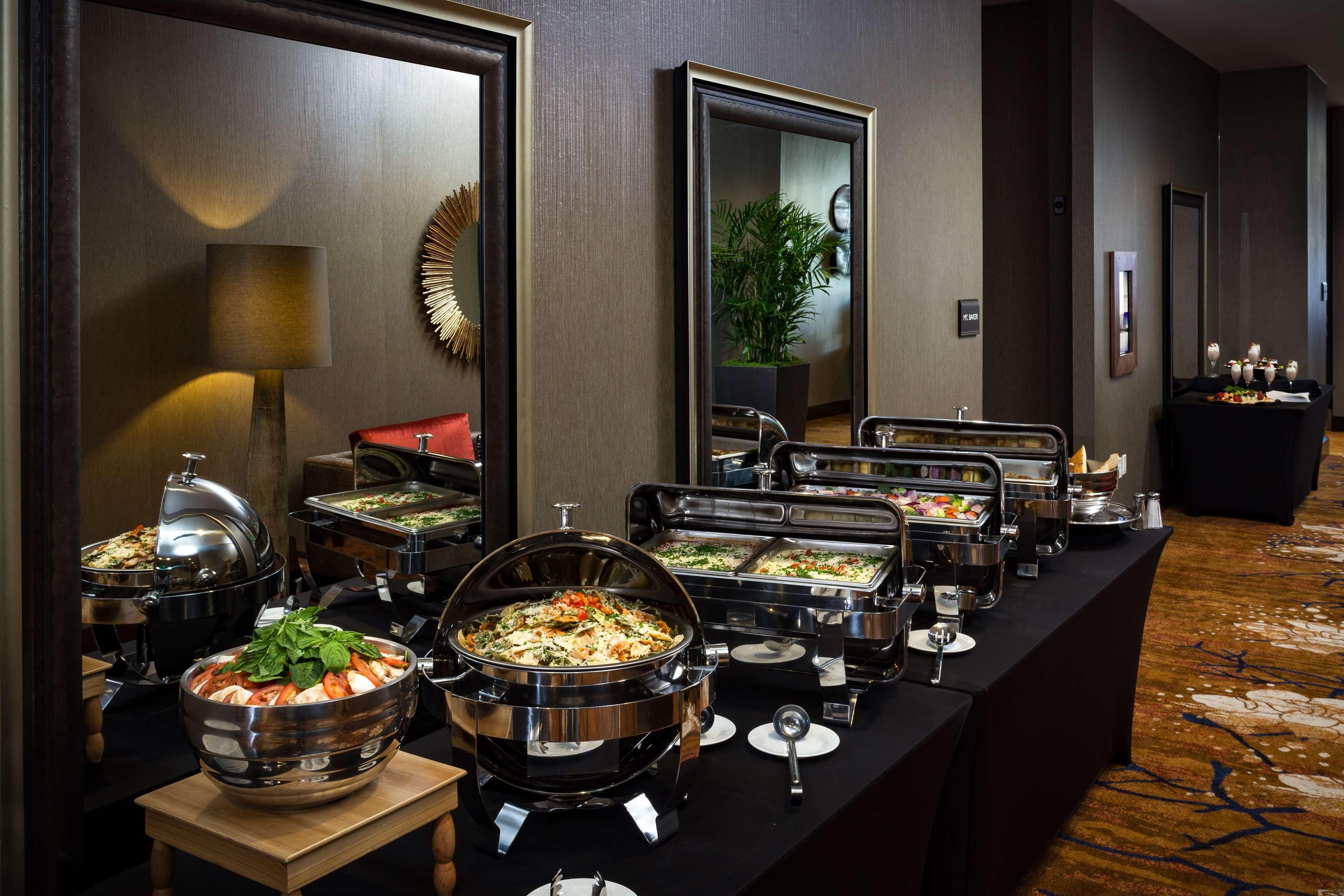 Hotel Hilton Garden Downtown 4*