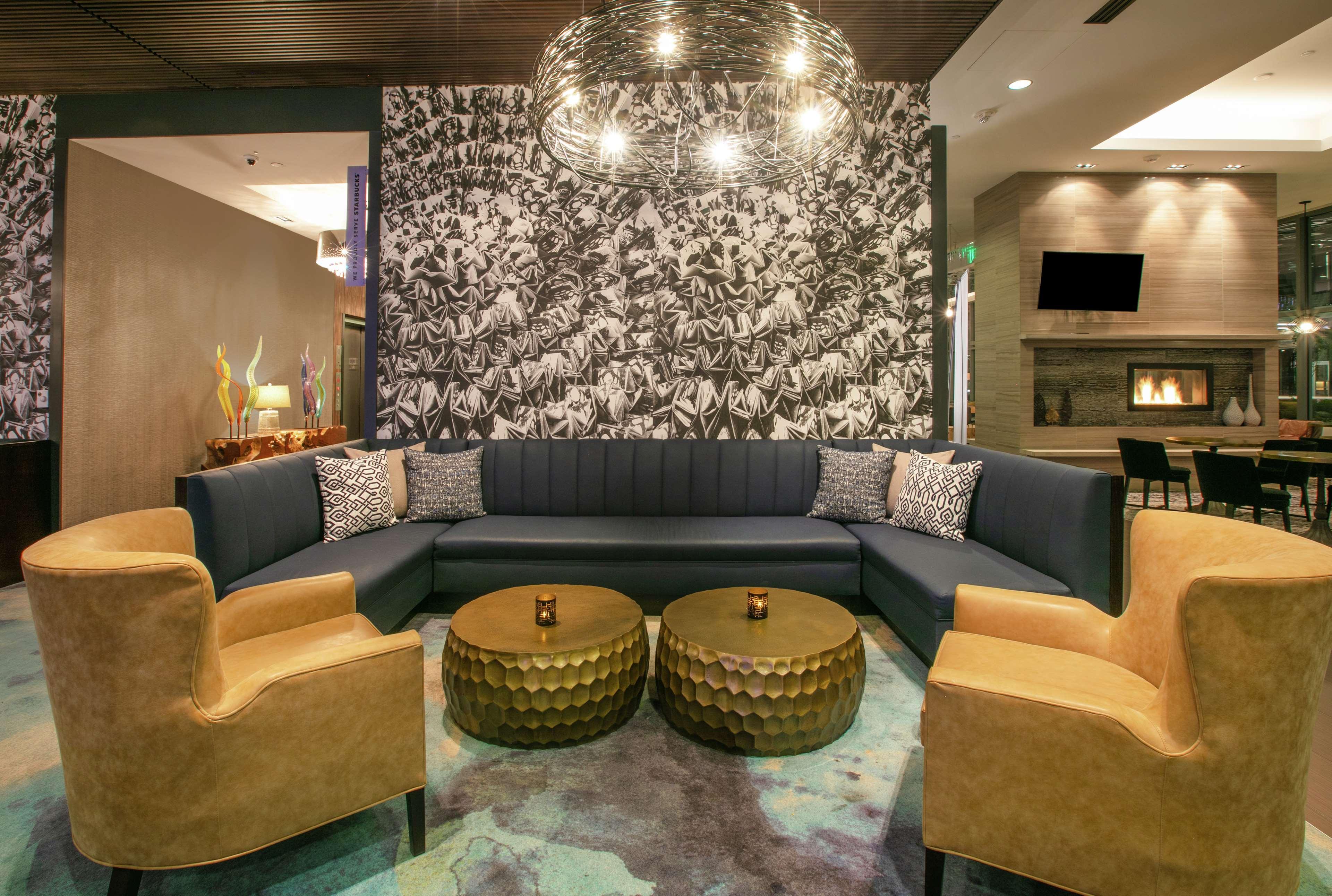 Hilton Garden Downtown Hotel