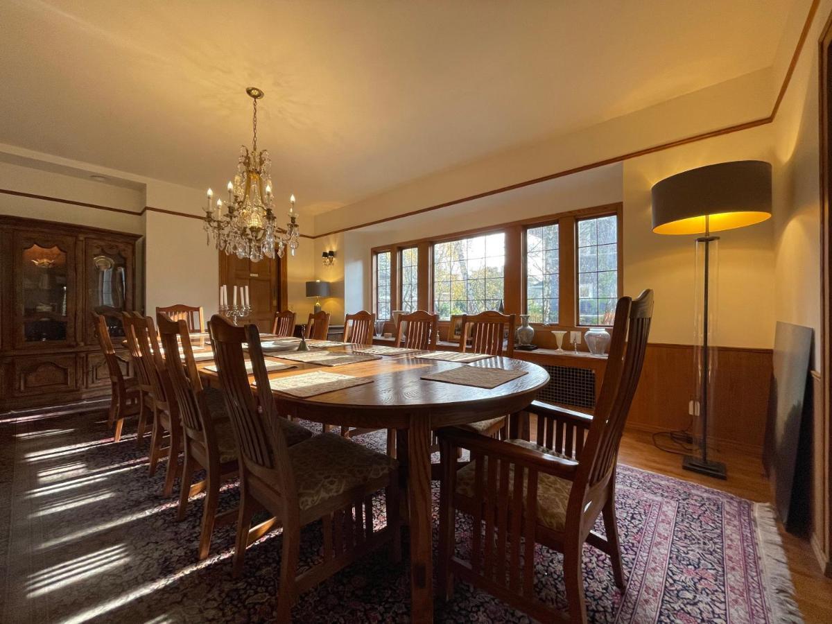 Cecil Bacon Manor * Seattle