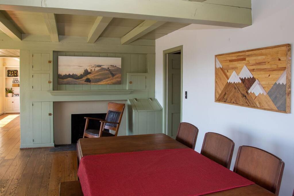 Holiday home Flo's Old Lookout