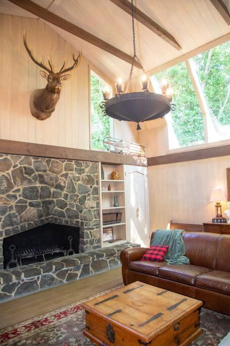 Flo's Old Lookout Holiday home *