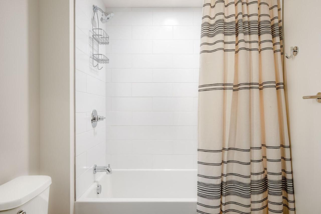 South Union 1br W Wd Roof Nr Union Sea-482 Apartment Seattle