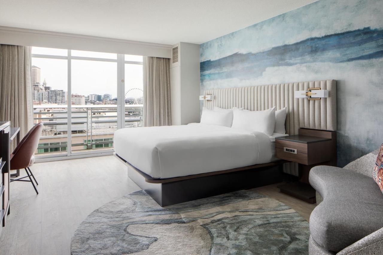 Marriott Waterfront 4*