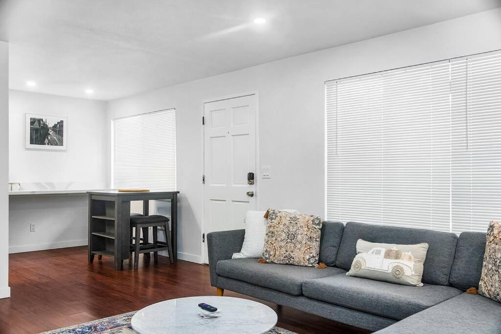 Cloud 2br Prime Location Seattle
