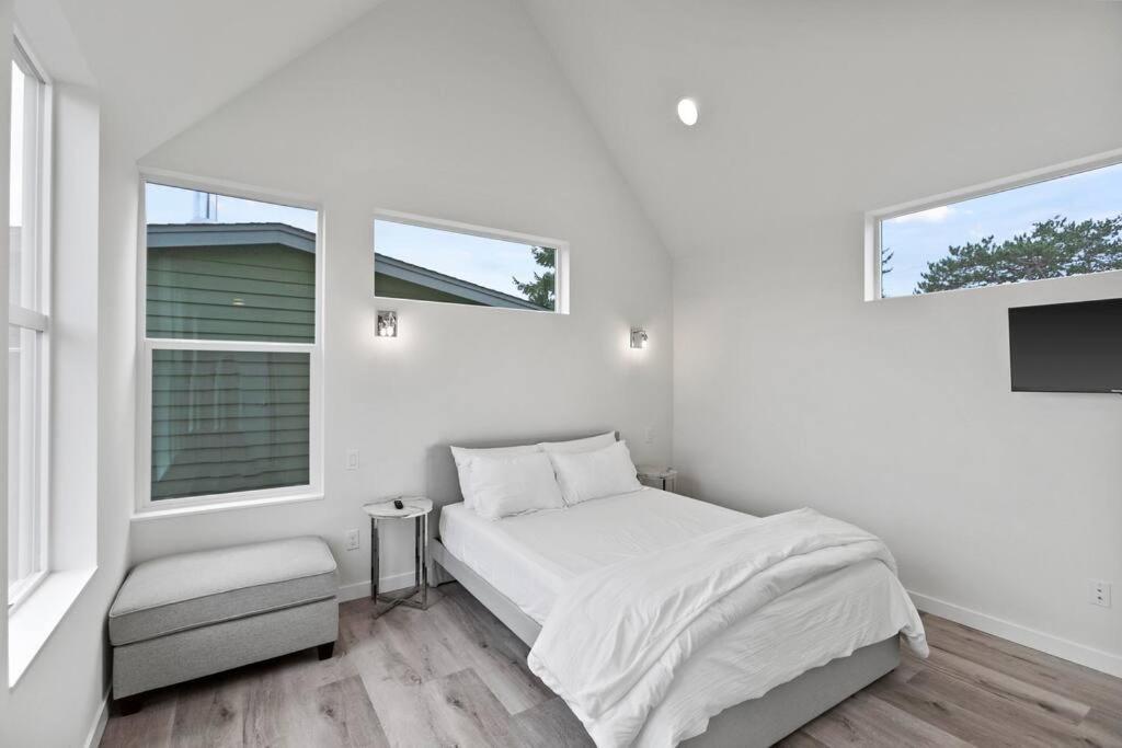 Eco Built Crown Hill Townhouse - 85 Walkscore *
