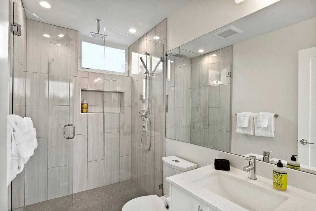 Holiday home Eco Built Crown Hill Townhouse - 85 Walkscore *