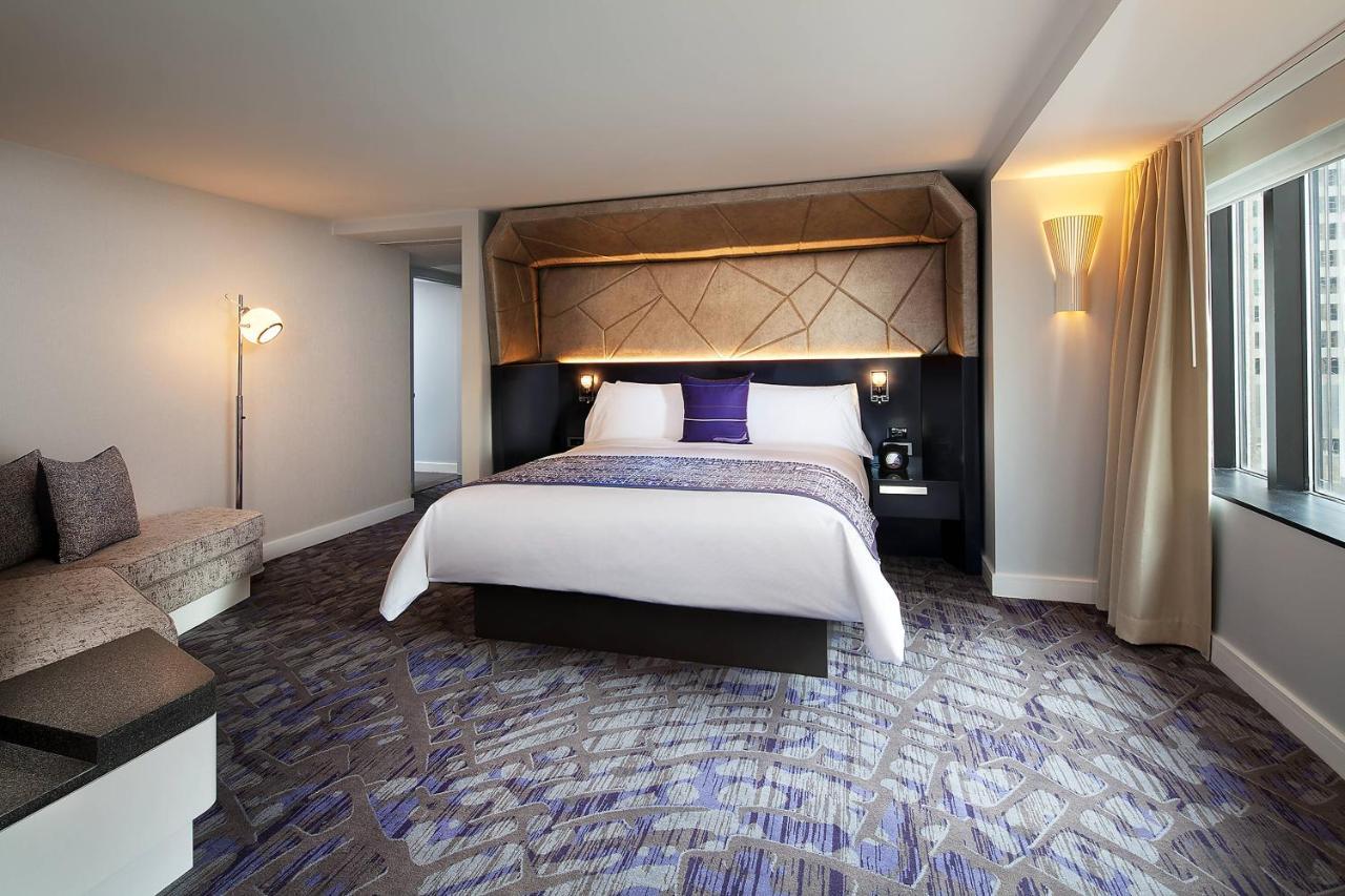 W Hotel 4*