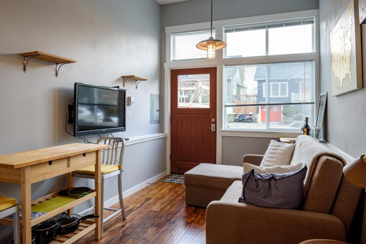 Holiday home Kabino's Tiny House: Cozy Loft In *