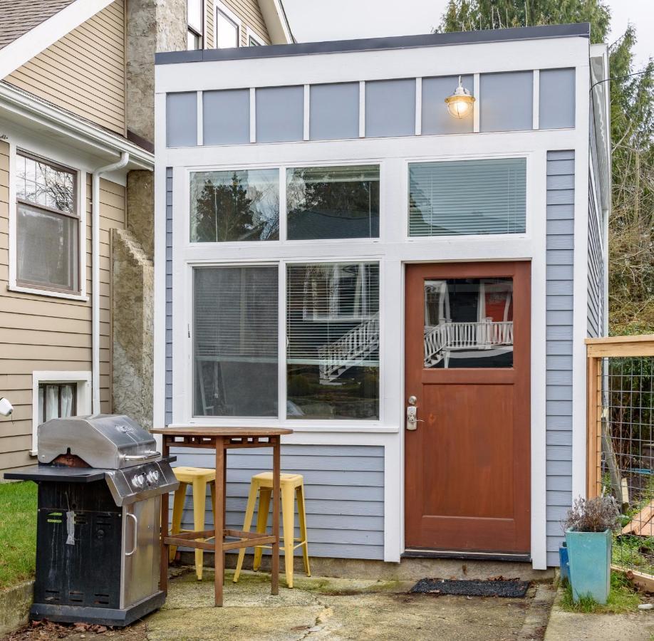Kabino's Tiny House: Cozy Loft In Holiday home