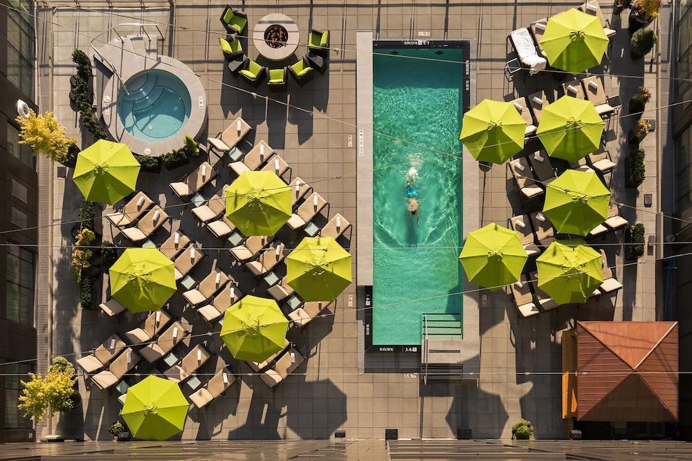 Four Seasons Hotel 5*