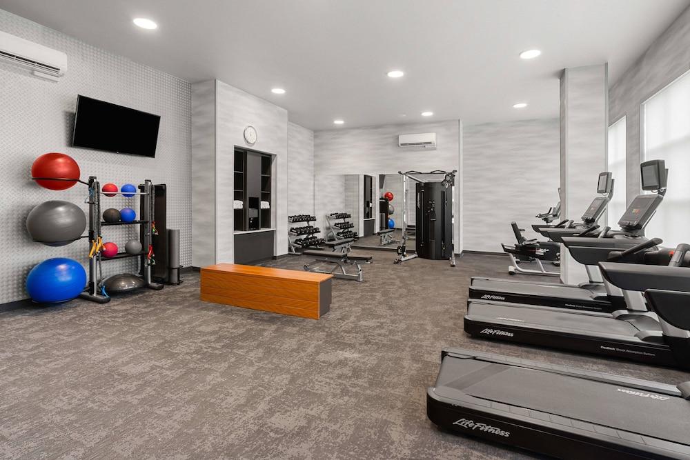Express & - Center Hotel 3*
