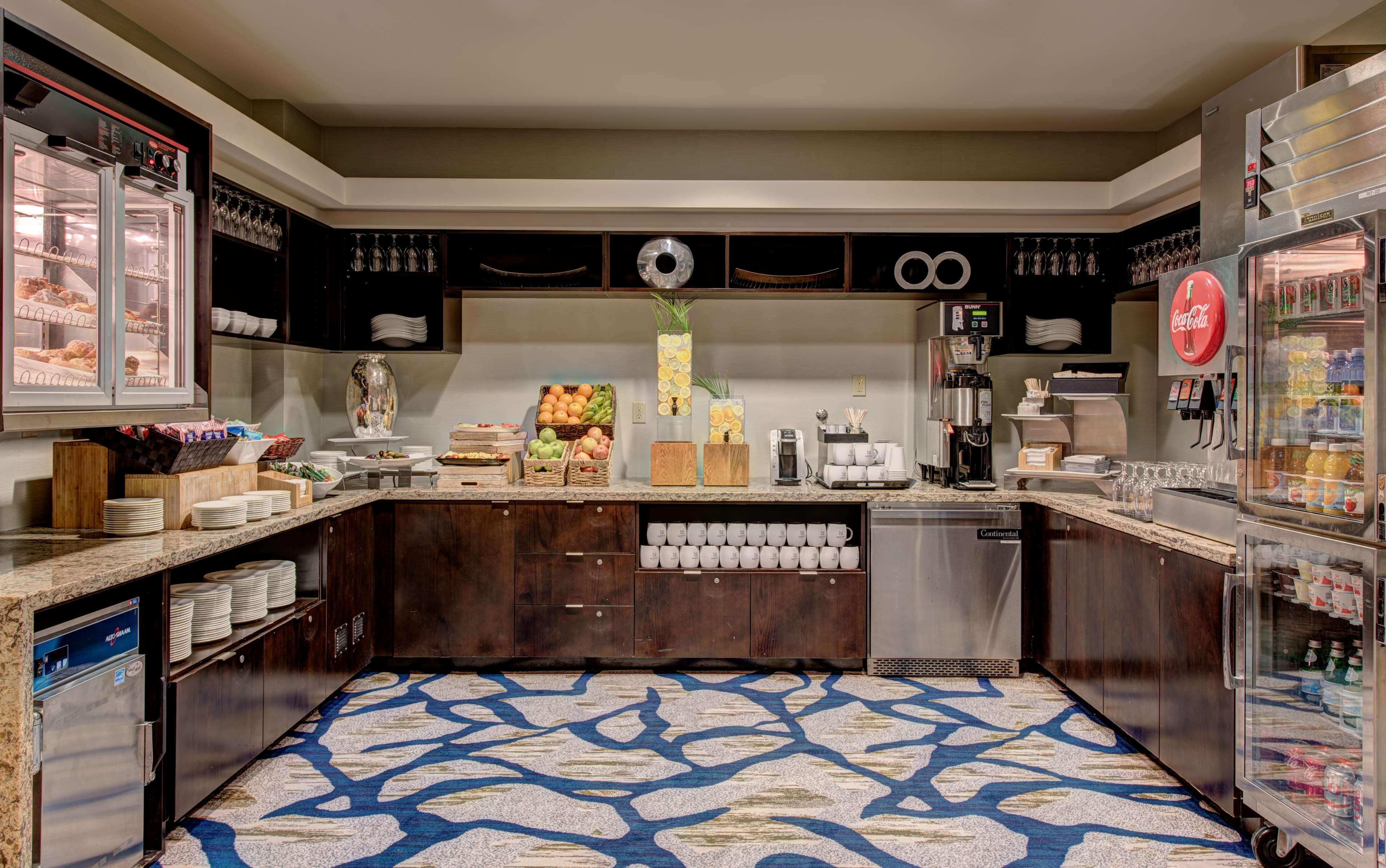 Hilton Motif Seattle