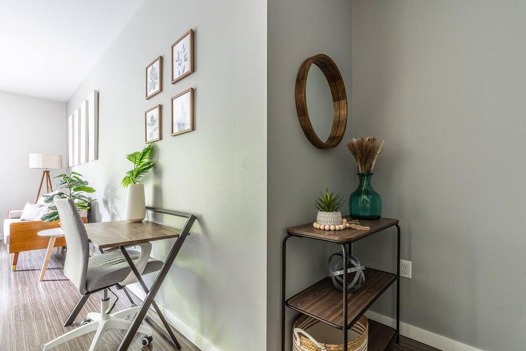 One Bedroom Luxury Apartment