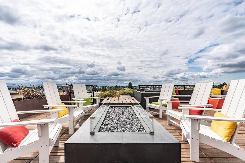 Apartment One Bedroom Luxury Seattle