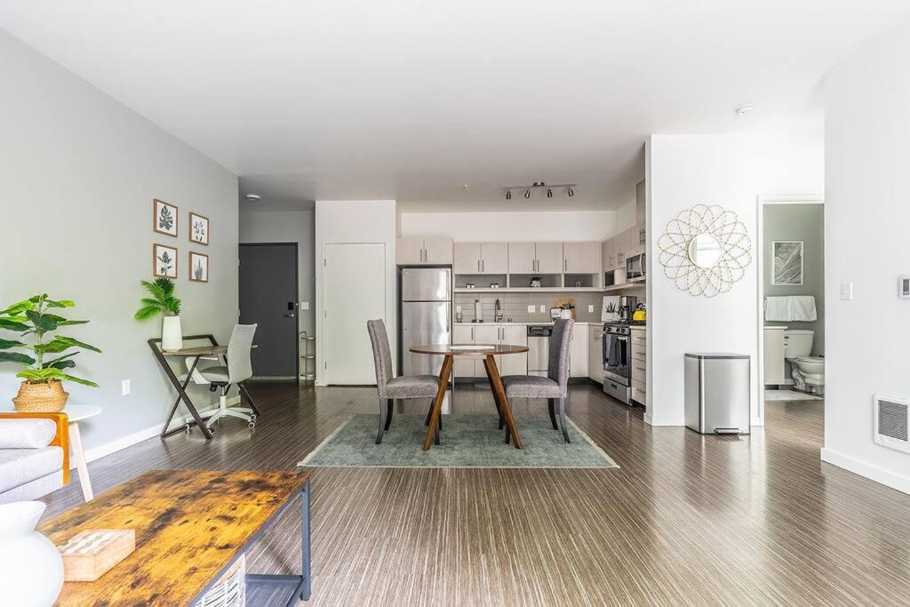 Apartment One Bedroom Luxury Seattle