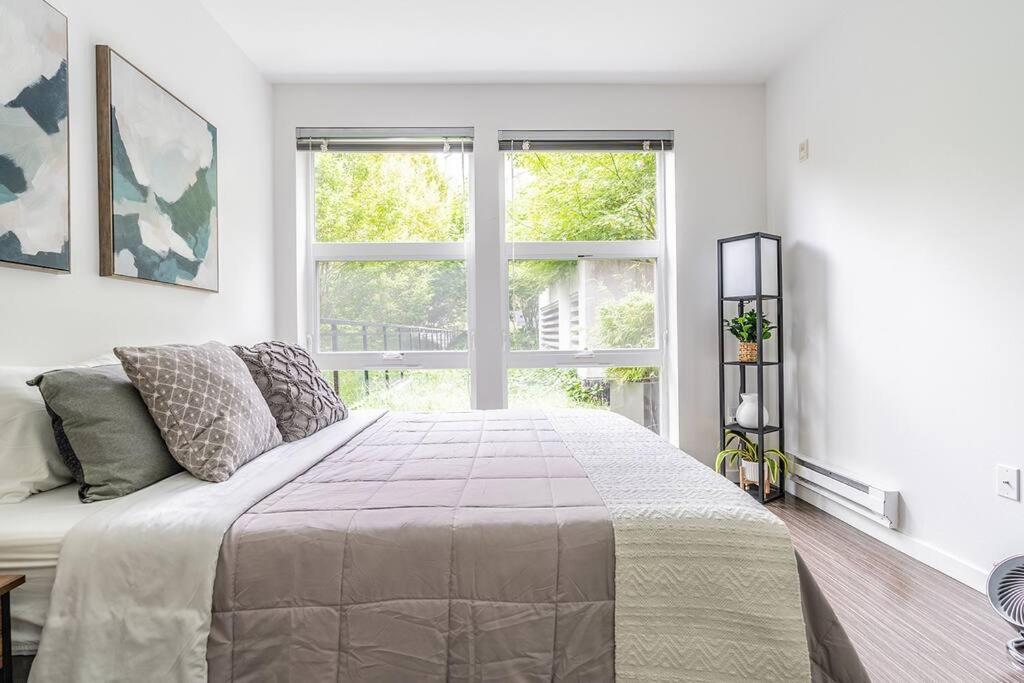 Apartment One Bedroom Luxury Seattle