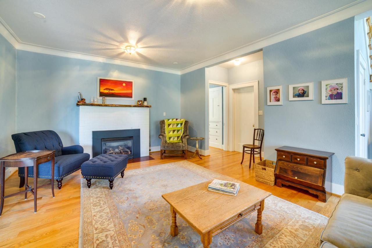 Historic Vacation In Seward Park! Holiday home