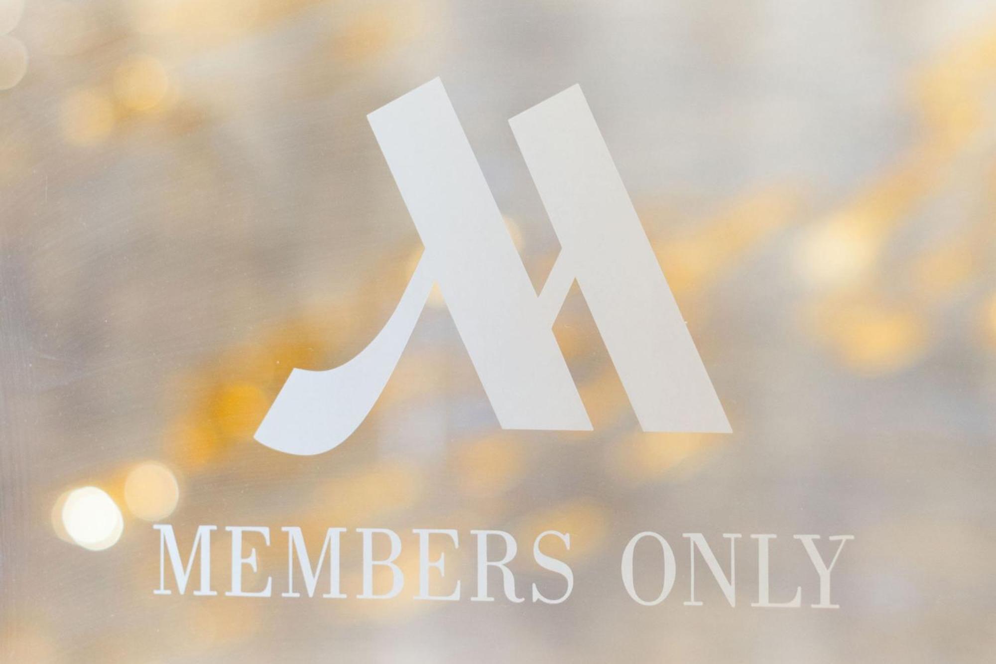 Marriott Waterfront Hotel 4*