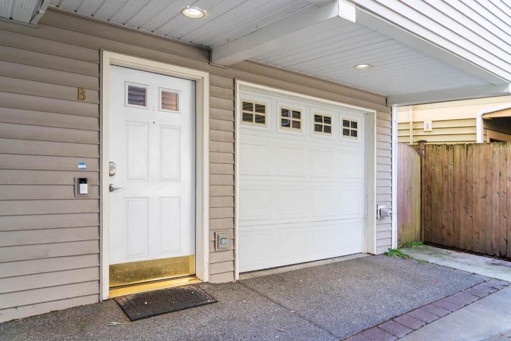 Ballard's Townhome With Office & Walk Score 98 * Seattle