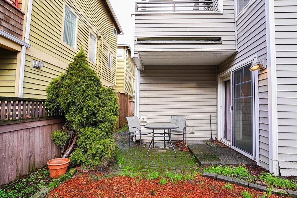 Holiday home Ballard's Townhome With Office & Walk Score 98